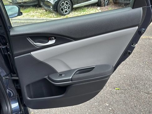 Used 2020 Honda Civic EX image 17