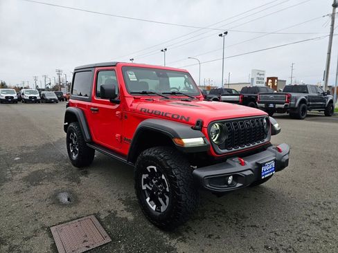 Used 2024 Jeep Wrangler Rubicon w/ Technology Group image 4