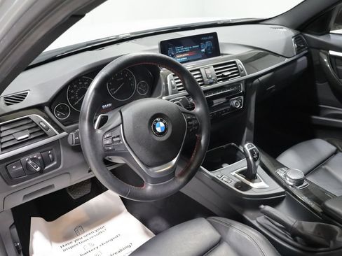 Used 2017 BMW 330i xDrive Sedan AWD/4WD image 15