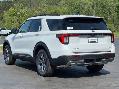 Used 2026 Ford Explorer Active w/ Active Comfort Package AWD/4WD image 45