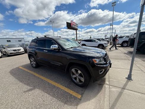 Used 2014 Jeep Grand Cherokee Limited w/ Trailer Tow Group IV AWD/4WD image 2