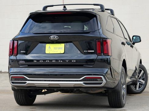 Used 2021 Kia Sorento EX AWD/4WD image 4