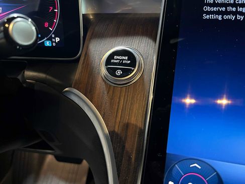 Certified 2025 Mercedes-Benz GLC 300 GLC 300 image 31