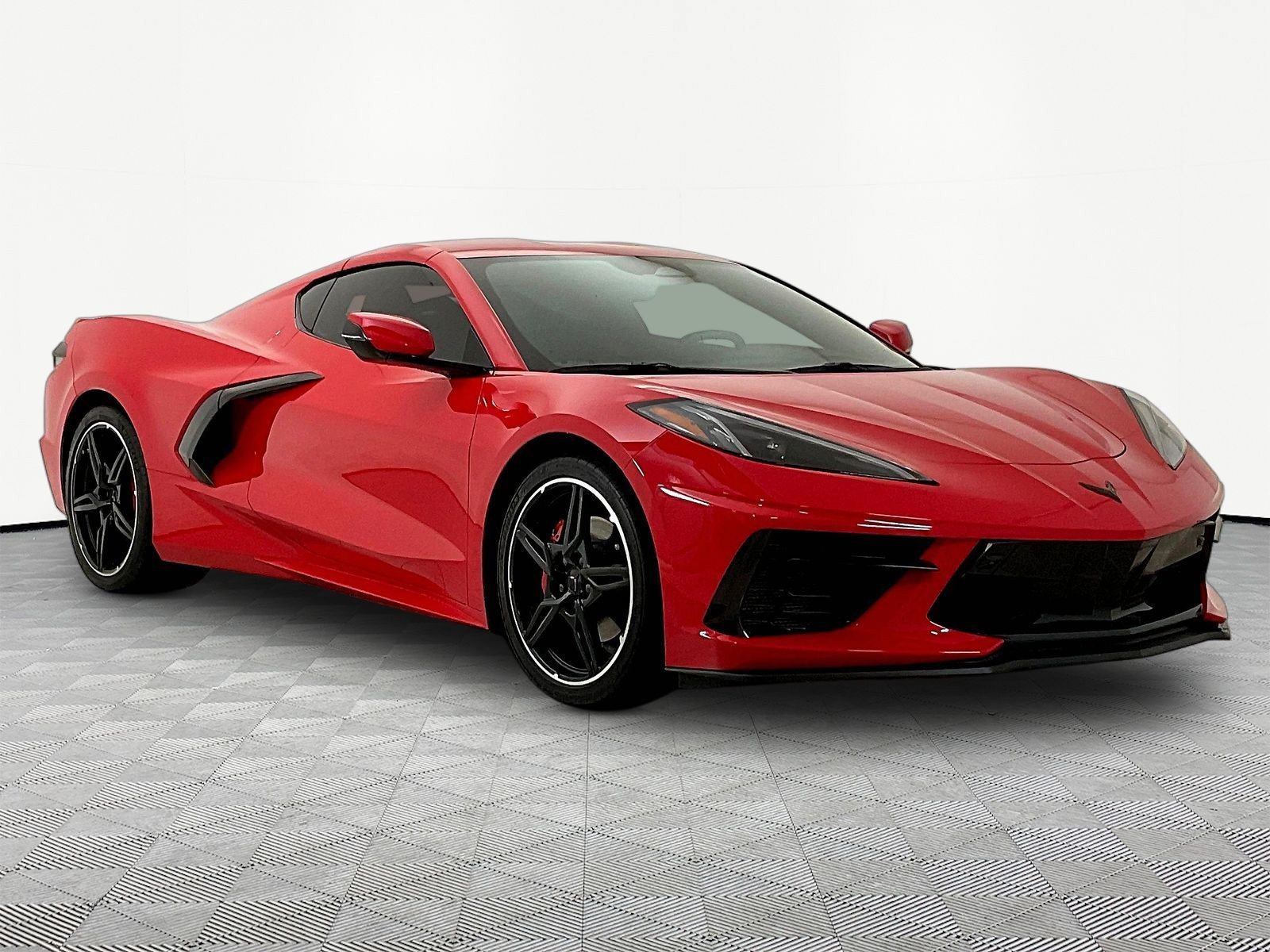 Used 2024 Chevrolet Corvette Stingray Preferred Cpe w/ 2LT RWD image 3