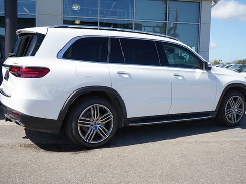 New 2026 Mercedes-Benz GLS 450 4MATIC image 8