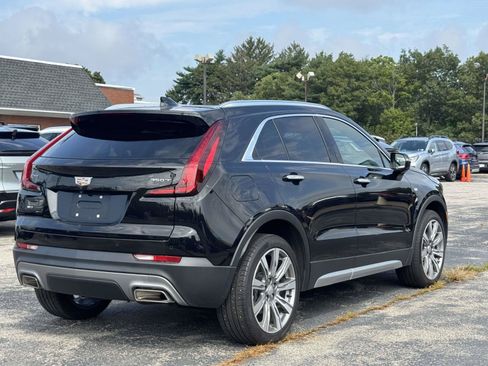 Certified 2023 Cadillac XT4 Premium Luxury w/ Cold Weather Package AWD/4WD image 5