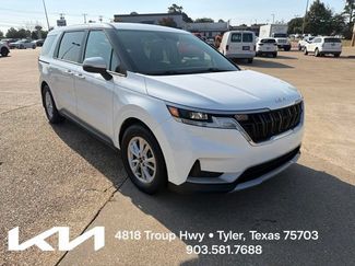 Used 2022 Kia Carnival LX w/ Paint Protection Package FWD video 1