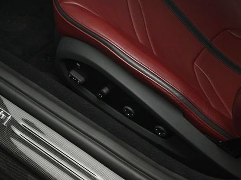 Used 2023 Ferrari 812 GTS RWD image 96