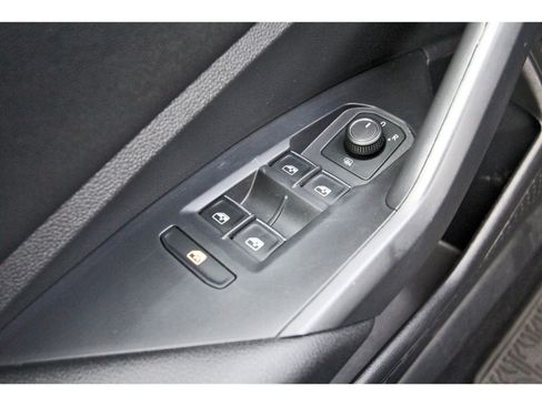 Used 2021 Volkswagen Jetta R-Line w/ R-Line Cold Weather Package image 21