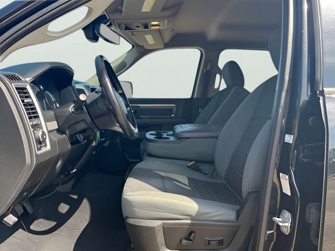 Used 2019 RAM 1500 Big Horn RWD image 14
