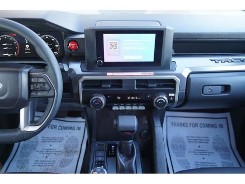 Used 2026 Toyota Tacoma TRD Off-Road image 16
