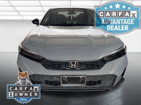 Used 2025 Honda Civic Sport image 2