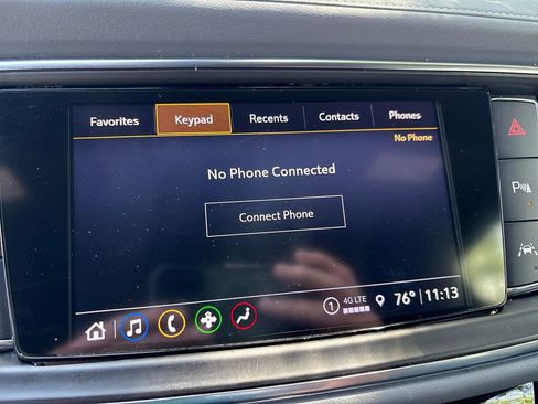 Used 2022 Buick Enclave Essence w/ Experience Buick Package FWD image 27