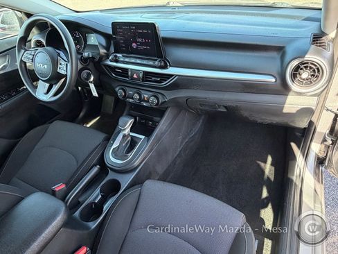 Used 2024 Kia Forte LXS image 11