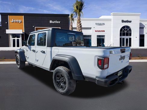 New 2026 Jeep Gladiator Sport image 4