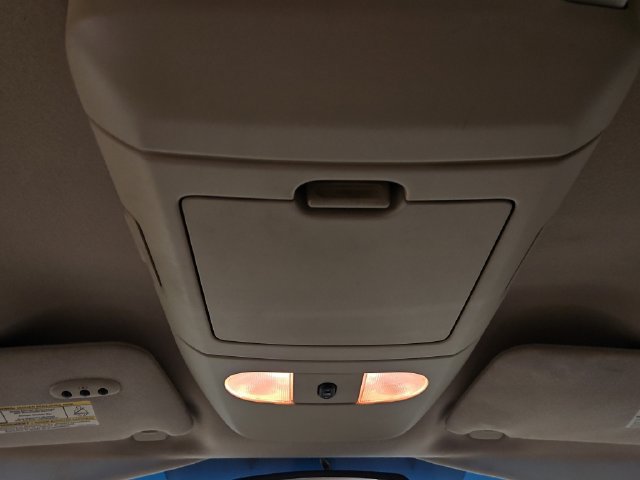 Used 2004 Ford F150 Lariat RWD image 3