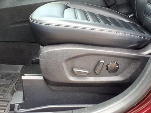 Certified 2024 Ford Edge SEL w/ Convenience Package AWD/4WD image 15