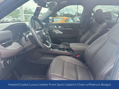 Used 2025 Ford Explorer Platinum w/ Ultimate Package RWD image 8