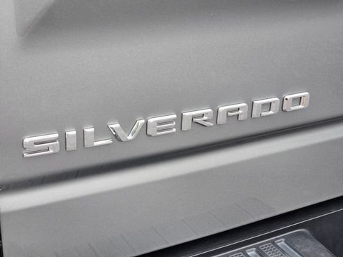 Used 2025 Chevrolet Silverado 1500 LT AWD/4WD image 15