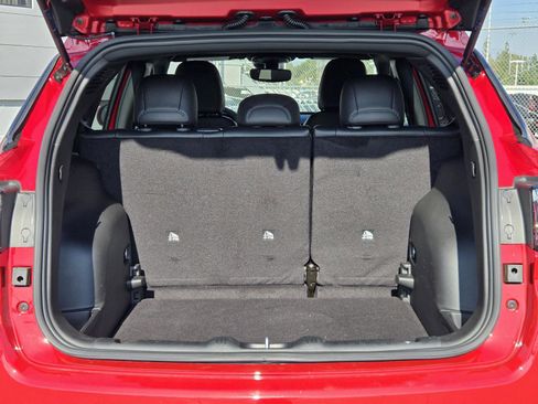 Used 2026 Jeep Compass Latitude image 29