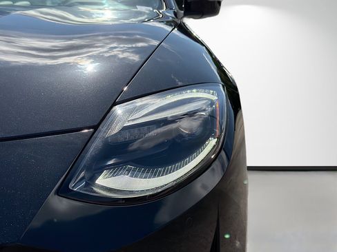 Used 2024 Nissan Z Performance w/ Floor Mat Package RWD image 9