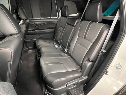 Used 2023 Honda Passport TrailSport image 20