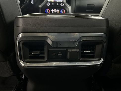 Certified 2022 GMC Sierra 1500 SLT w/ SLT Premium Package AWD/4WD image 20