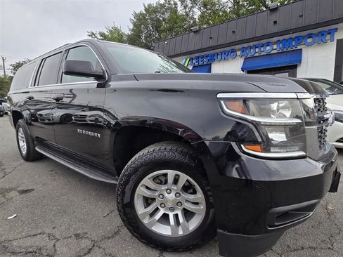Used 2015 Chevrolet Suburban LT image 1