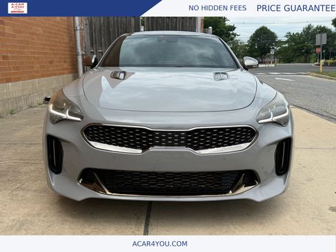 Used 2018 Kia Stinger GT2 AWD/4WD image 2