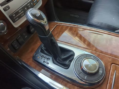 Used 2018 INFINITI QX80 4WD w/ Driver Assistance Package image 21