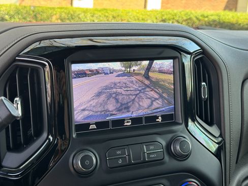 Used 2021 Chevrolet Silverado 1500 LTZ image 37