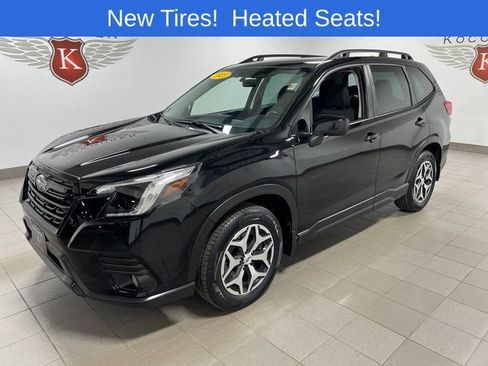 Used 2023 Subaru Forester Premium AWD/4WD image 3