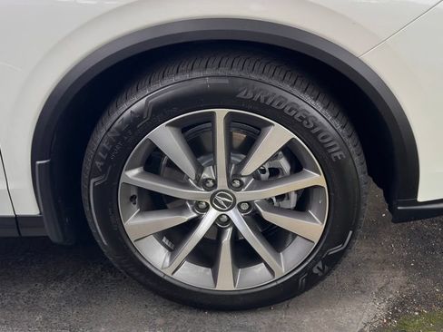 Used 2025 Acura MDX SH-AWD w/ Technology Package image 4