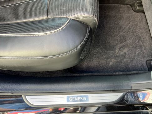 Used 2018 Genesis G90 5.0 Ultimate image 58