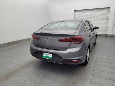 Used 2020 Hyundai Elantra SE w/ Cargo Package (C1) image 7