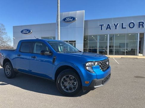 Certified 2025 Ford Maverick XLT w/ XLT Luxury Package image 1