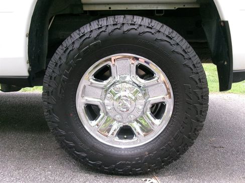 Used 2022 RAM 2500 Big Horn AWD/4WD image 40