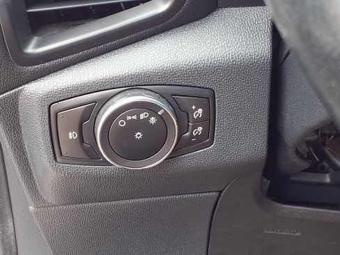 Used 2020 Ford EcoSport Titanium FWD image 21