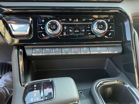 Used 2026 GMC Sierra 1500 AT4 AWD/4WD image 25