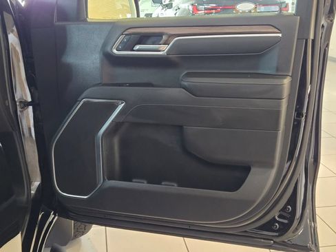 Used 2024 Chevrolet Silverado 1500 RST w/ Protection Package AWD/4WD image 5