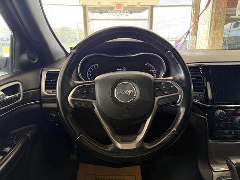 Used 2020 Jeep Grand Cherokee Limited image 38