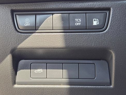 Certified 2024 MAZDA CX-90 Plug-In Hybrid w/ Preferred AWD/4WD image 32