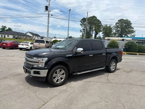 Used 2018 Ford F150 Lariat w/ Equipment Group 502A Luxury AWD/4WD image 2