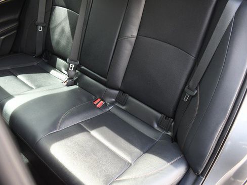 Used 2025 Toyota Camry XLE w/ Premium Plus Package image 23