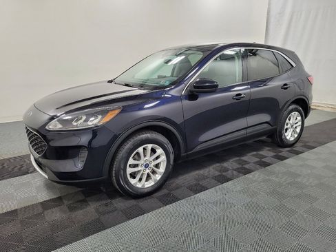 Used 2021 Ford Escape SE AWD/4WD image 2