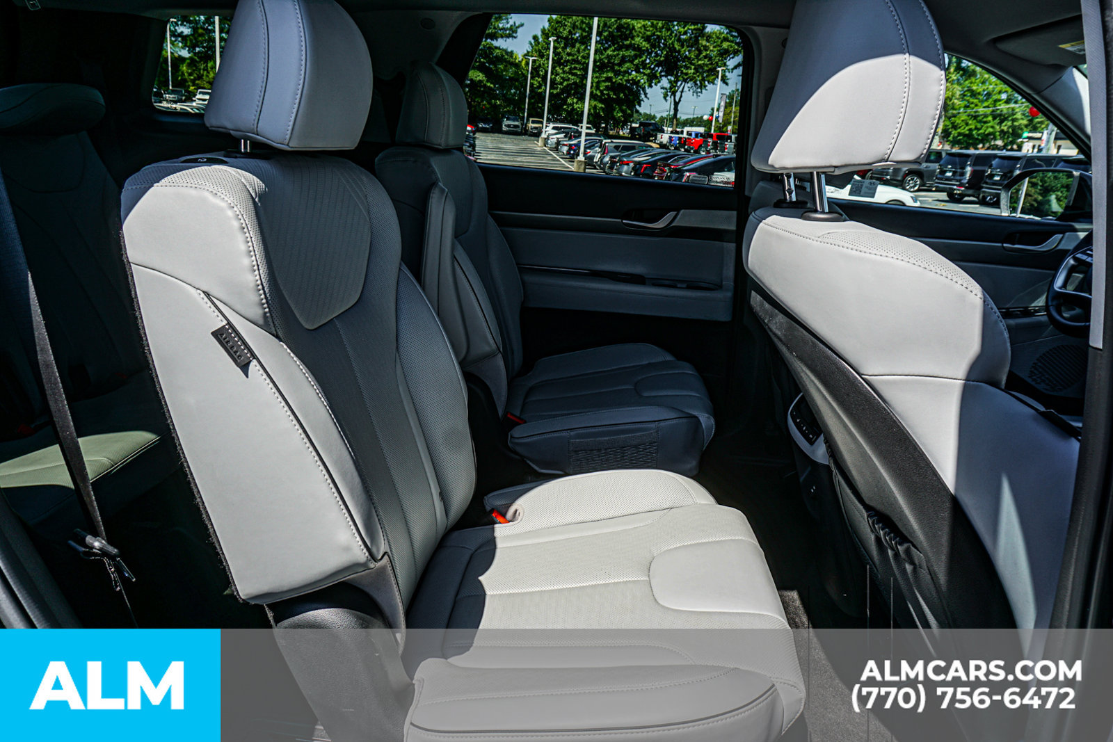 Used 2025 Hyundai Palisade SEL AWD/4WD image 25