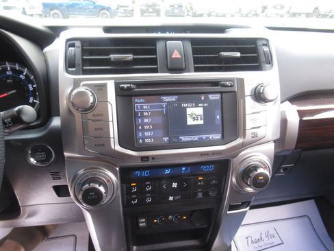 Used 2016 Toyota 4Runner Limited AWD/4WD image 22