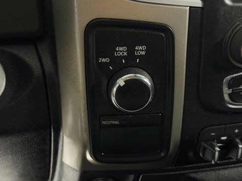 Used 2013 RAM 2500 Big Horn image 18