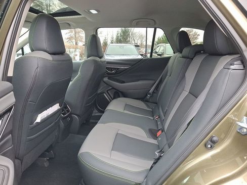 Certified 2025 Subaru Outback Onyx Edition image 9