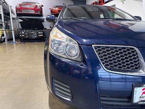 Used 2010 Pontiac Vibe AWD w/ Sun And Sound Package image 57